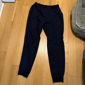 Lululemon ABC joggers Tall gently worn, 31in inseam, Navy blue